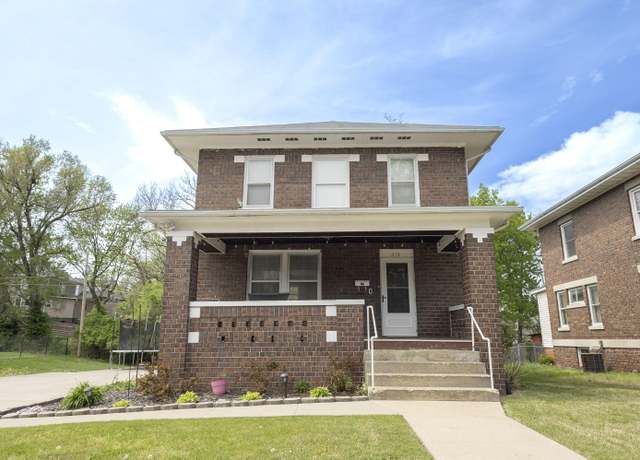 Property at 319 Epperson St, Moberly, MO 65270, 5 beds, 1.5 baths