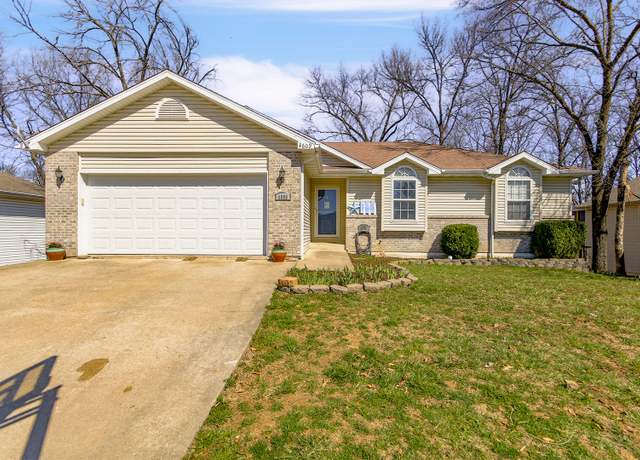 Property at 4609 Timber Ln, Columbia, MO 65202, 4 beds, 3 baths
