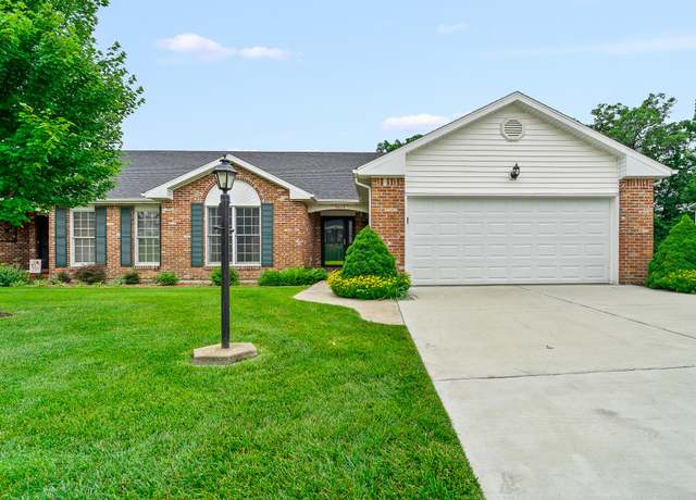 Property at 4013 Cambridge Cir, Jefferson City, MO 65109, 3 beds, 2.5 baths