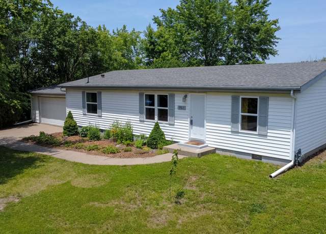 Property at 961 E Shalimar Dr, Columbia, MO 65202, 3 beds, 2 baths