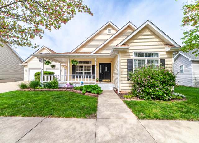 Property at 2207 Corona Rd, Columbia, MO 65203, 4 beds, 3 baths