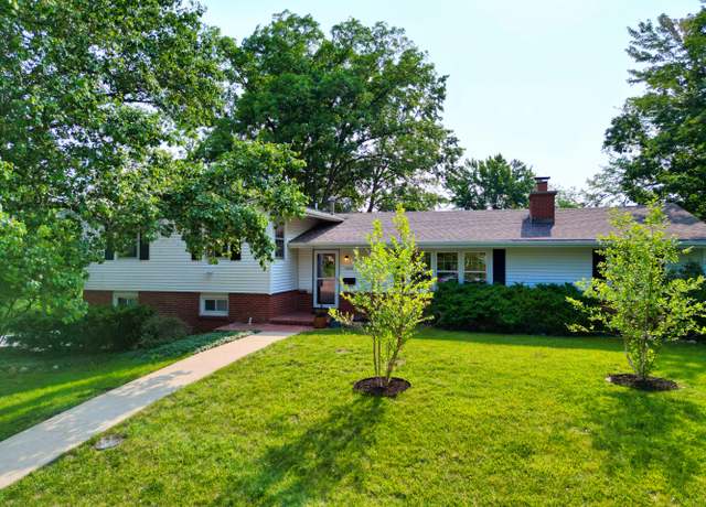 Property at 1000 Yale Dr, Columbia, MO 65203, 4 beds, 3 baths