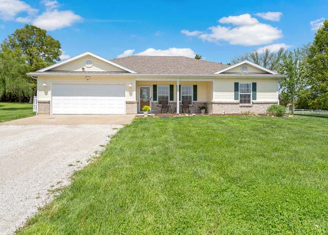 Property at 2973 E Buffalo Dr, Columbia, MO 65202, 3 beds, 2 baths