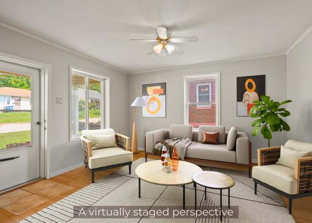 Property at 210 N Lincoln St, Jefferson City, MO 65101, 2 beds, 1 bath