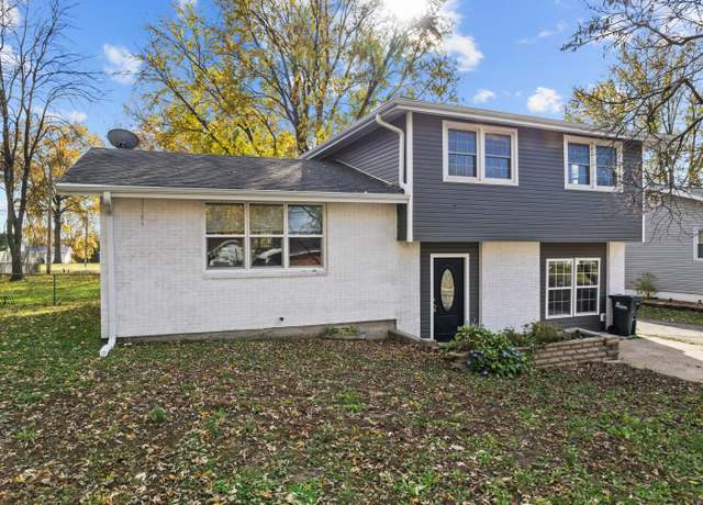 Property at 2810 Blue Ridge Rd, Columbia, MO 65202, 3 beds, 2 baths