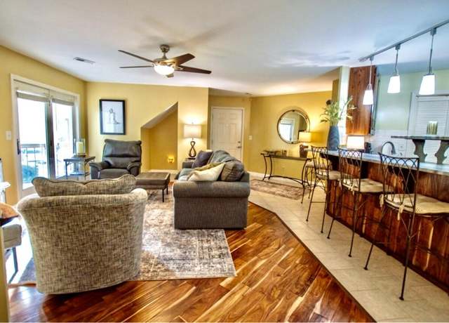 Property at 1902 Park Deville Pl, Columbia, MO 65203, 2 beds, 2 baths