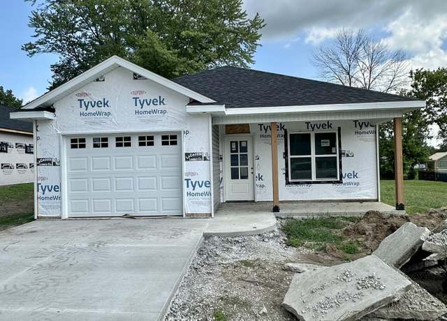 Property at 408 N Ogden St, Sturgeon, MO 65284, 3 beds, 2 baths