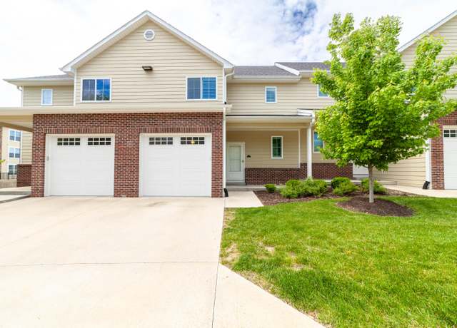 Property at 4000 W Worley St #2, Columbia, MO 65203, 3 beds, 3.5 baths