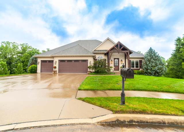 Property at 3903 Foxcreek Way, Columbia, MO 65203, 5 beds, 3 baths