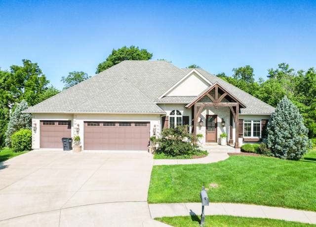 Property at 3903 Foxcreek Way, Columbia, MO 65203, 5 beds, 3 baths