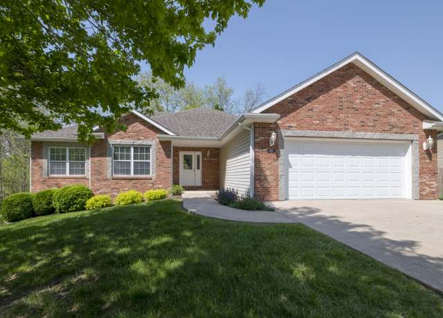 Property at 4405 Ferndale Dr, Columbia, MO 65202, 3 beds, 3 baths