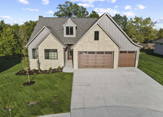 Property at 1704 Stillpoint Ct, Columbia, MO 65203, 5 beds, 3 baths