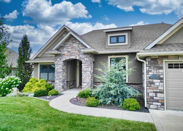Property at 6403 Shallow River Dr, Columbia, MO 65201, 4 beds, 3 baths