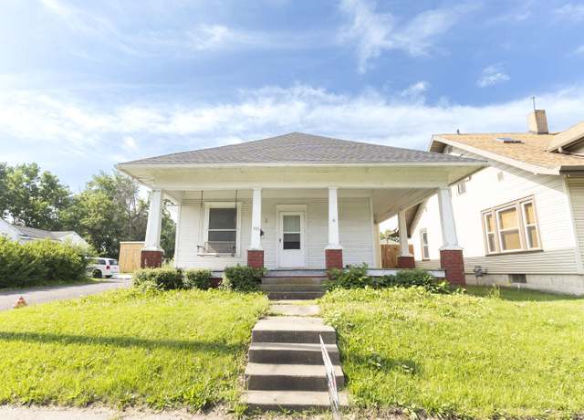 Property at 486 E Rollins St, Moberly, MO 65270, 2 beds, 1 bath