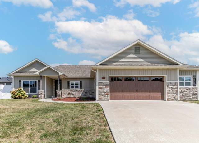 Property at 5555 Kingfisher Dr, Ashland, MO 65010, 3 beds, 2 baths