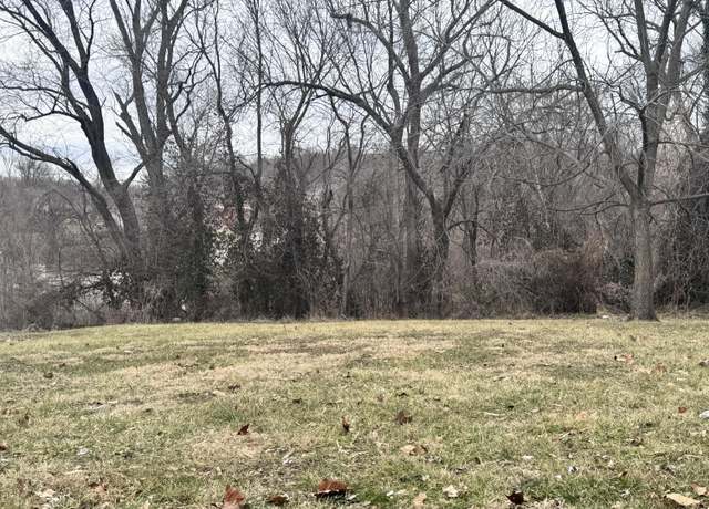 Property at 112 Bell St, Boonville, MO 65233