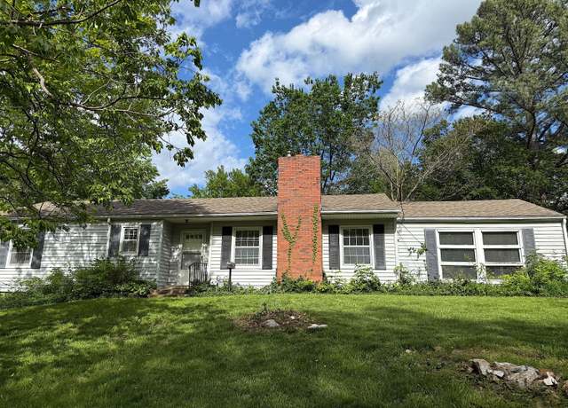 Property at 500 Rockhill Rd, Columbia, MO 65201, 3 beds, 2 baths