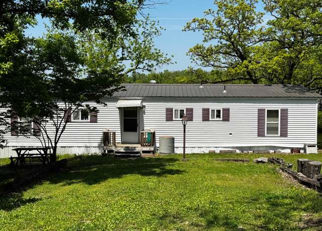 Property at 239 S Lake Cir, Huntsville, MO 65259, 3 beds, 2 baths