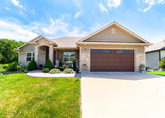 Property at 3800 Steinbrooke Ter, Columbia, MO 65203, 5 beds, 3 baths