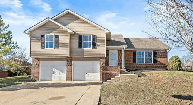 Photo of 3701 Triple Crown Dr, Columbia, MO 65202