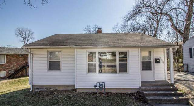 Photo of 909 Ashland Rd, Columbia, MO 65201