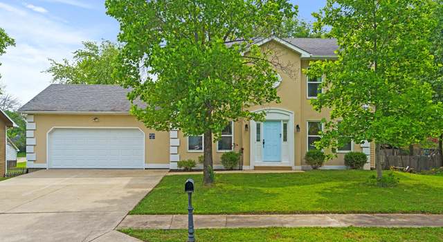 Photo of 4514 E Bridgewood Dr, Columbia, MO 65203