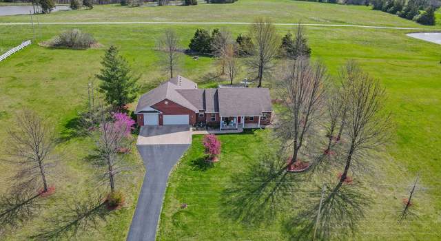 Photo of 1650 N Hemlock Ridge Rd, Rocheport, MO 65279