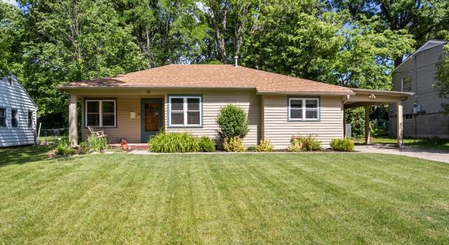 Photo of 18 Clinton Dr, Columbia, MO 65203