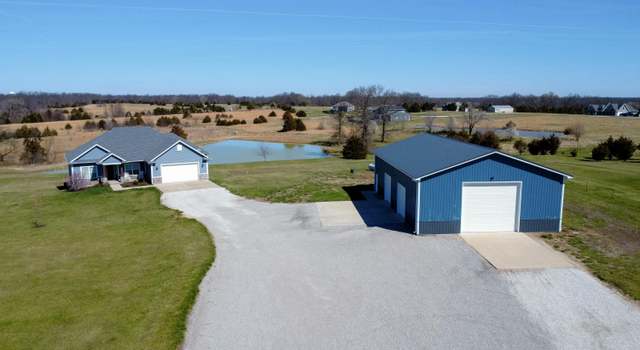 Photo of 6185 E Spiva Crossing Rd, Hallsville, MO 65255