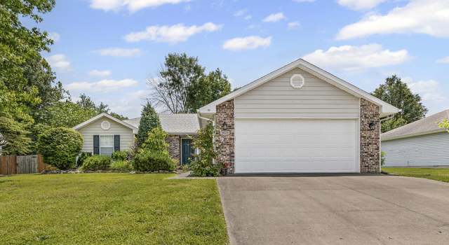 Photo of 3628 Lupine Dr, Columbia, MO 65201