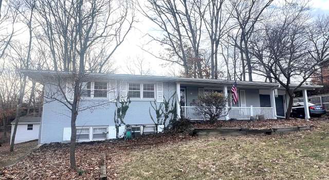 Photo of 807 College Park Dr, Columbia, MO 65203