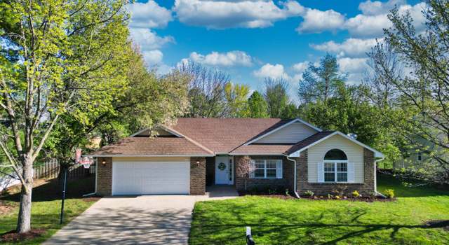 Photo of 1415 Kinloch Ct, Columbia, MO 65203