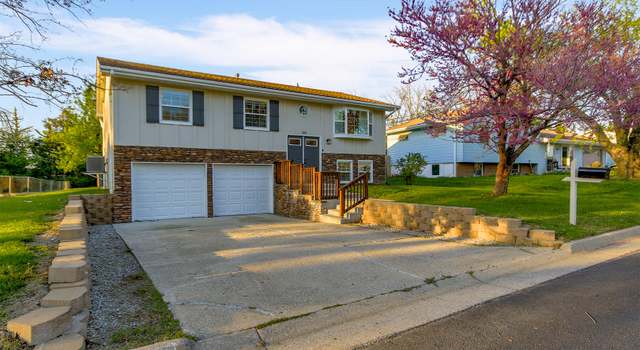 Photo of 205 E EL Cortez Dr, Columbia, MO 65203