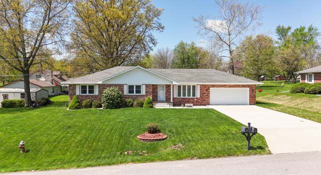 Photo of 1224 S Maple Ave, Salisbury, MO 65281