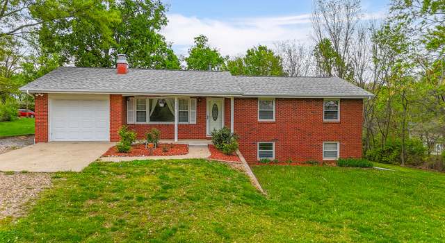 Photo of 3205 Pioneer Dr, Columbia, MO 65202