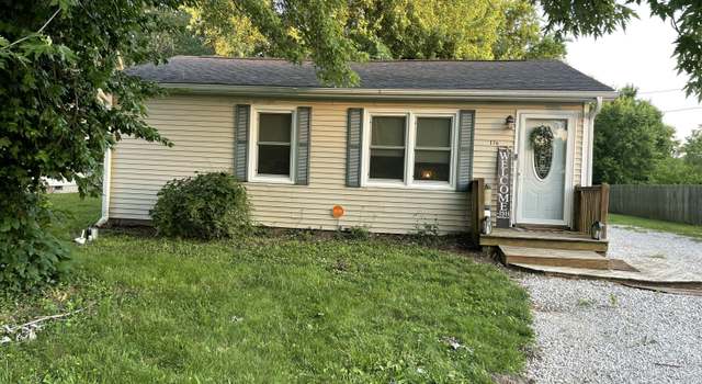 Photo of 116 Elm St, Hallsville, MO 65255