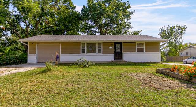 Photo of 4414 Rice Rd, Columbia, MO 65202