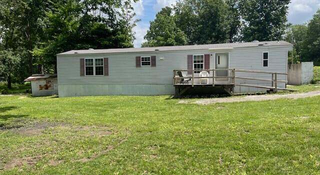 Photo of 8849 N Reams Rd, Centralia, MO 65240