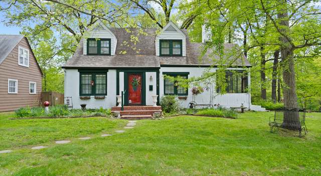 Photo of 504 W Lathrop Rd, Columbia, MO 65203