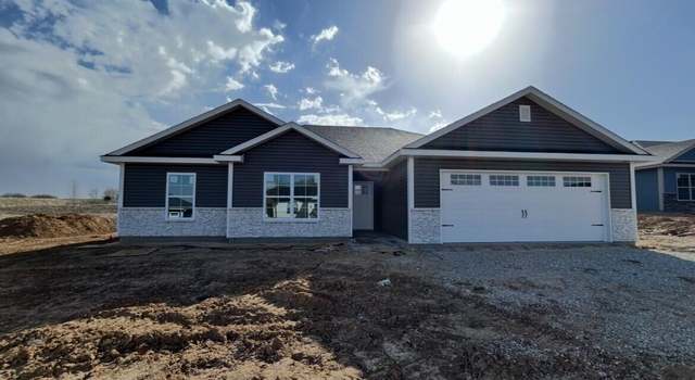 Photo of 2458 Greenside Dr, Boonville, MO 65233