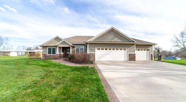 Photo of 411 W Canada St, Sturgeon, MO 65284