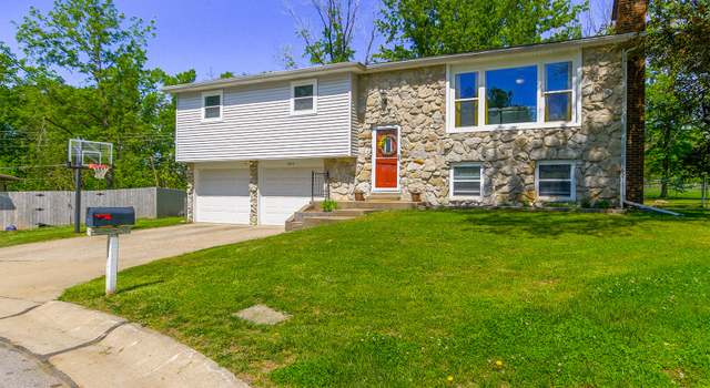 Photo of 3915 Sonora Ct, Columbia, MO 65201