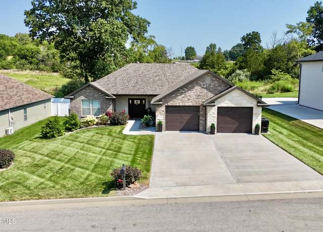 Property at 5506 Kenview Dr, Jefferson City, MO 65109, 3 beds, 2 baths