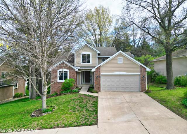 Property at 2309 Cherry Ridge Ct, Columbia, MO 65203, 4 beds, 4 baths