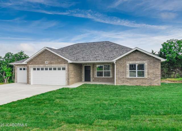 Property at 209 Gavin Ln, Linn, MO 65051, 3 beds, 2 baths
