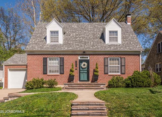 Property at 108 Douglas Dr, Jefferson City, MO 65109, 3 beds, 2 baths