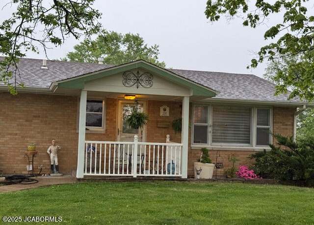 Property at 200 Sondra Ave, Columbia, MO 65202, 4 beds, 2 baths