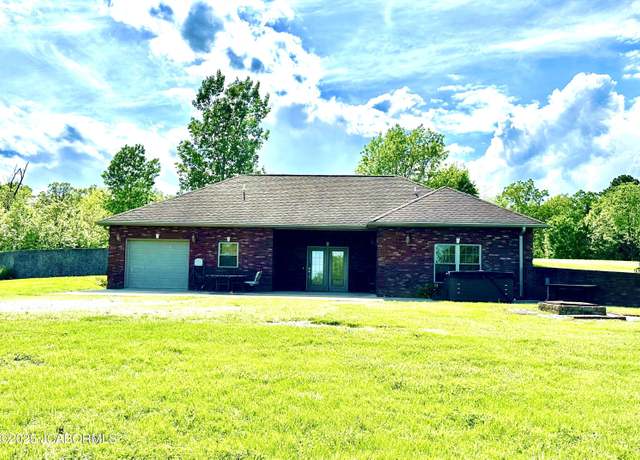 Property at 5111 S Liberty Rd, Jefferson City, MO 65101, 3 beds, 1 bath