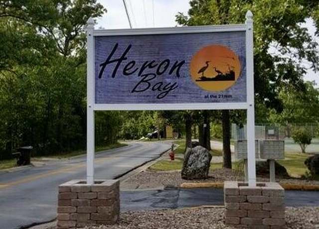 Property at 5655 Nichols Rd Unit D-406, Osage Beach, MO 65065, 1 bed, 1 bath