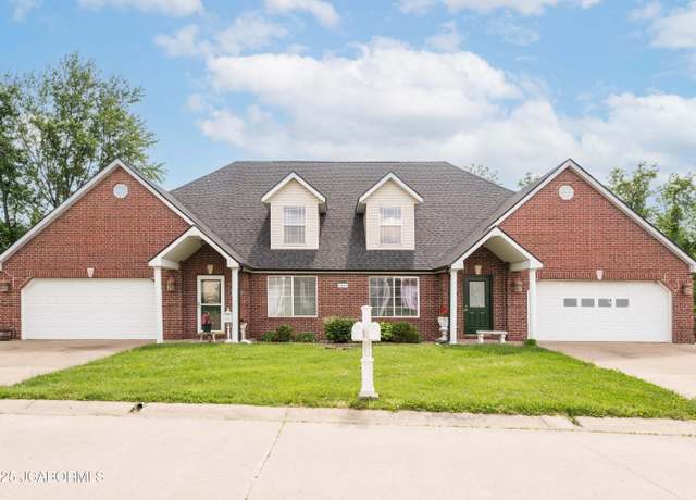 Property at 1809 Devonshire Cir, Holts Summit, MO 65043